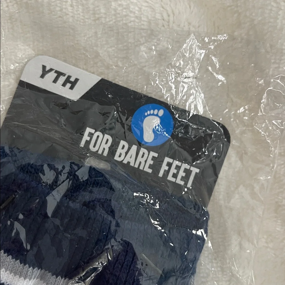 Patriots New England football Navy Gray red Socks youth net